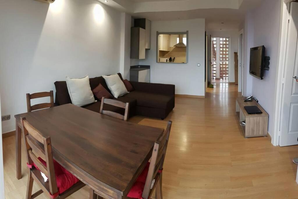 Acogedor Apartamento Familiar มาร์เบยา ภายนอก รูปภาพ